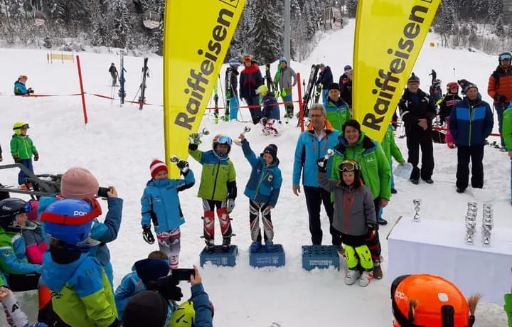 16.02.2019 Kinder & Bambinis Rennen Westendorf Bild 11