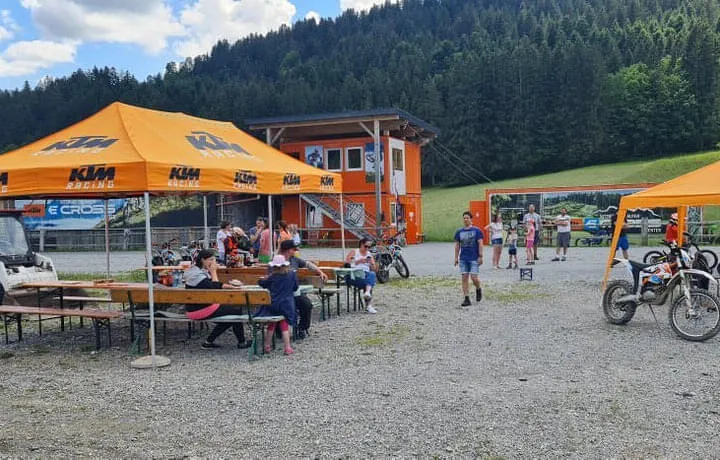 11.06.2022 - Familiennachmittag am E-Cross Park Bild 1