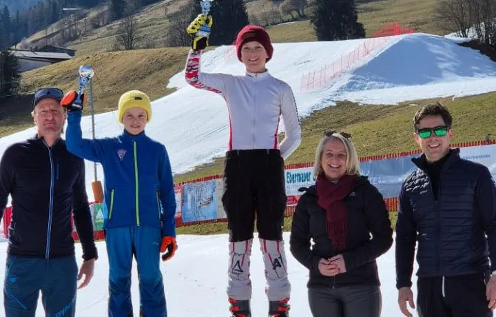 Kinder 12 männlich